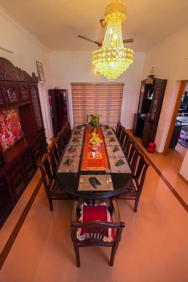 Parudeesa - Heavenly- Luxurious Palace Look-Near Cbd - Kerala - India With Breakfast Kaladi Exterior photo